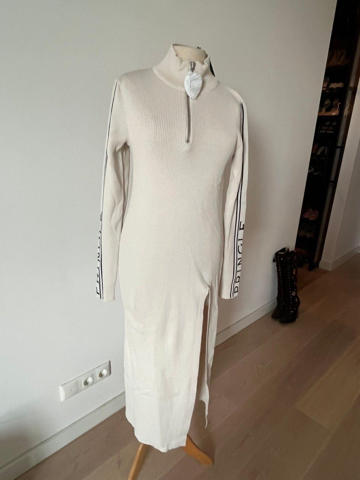Pringle of Scotland x H&M Rib Jurk Cream M Nieuw, Verzenden, Nieuw, Maat 38/40 (M), Overige kleuren