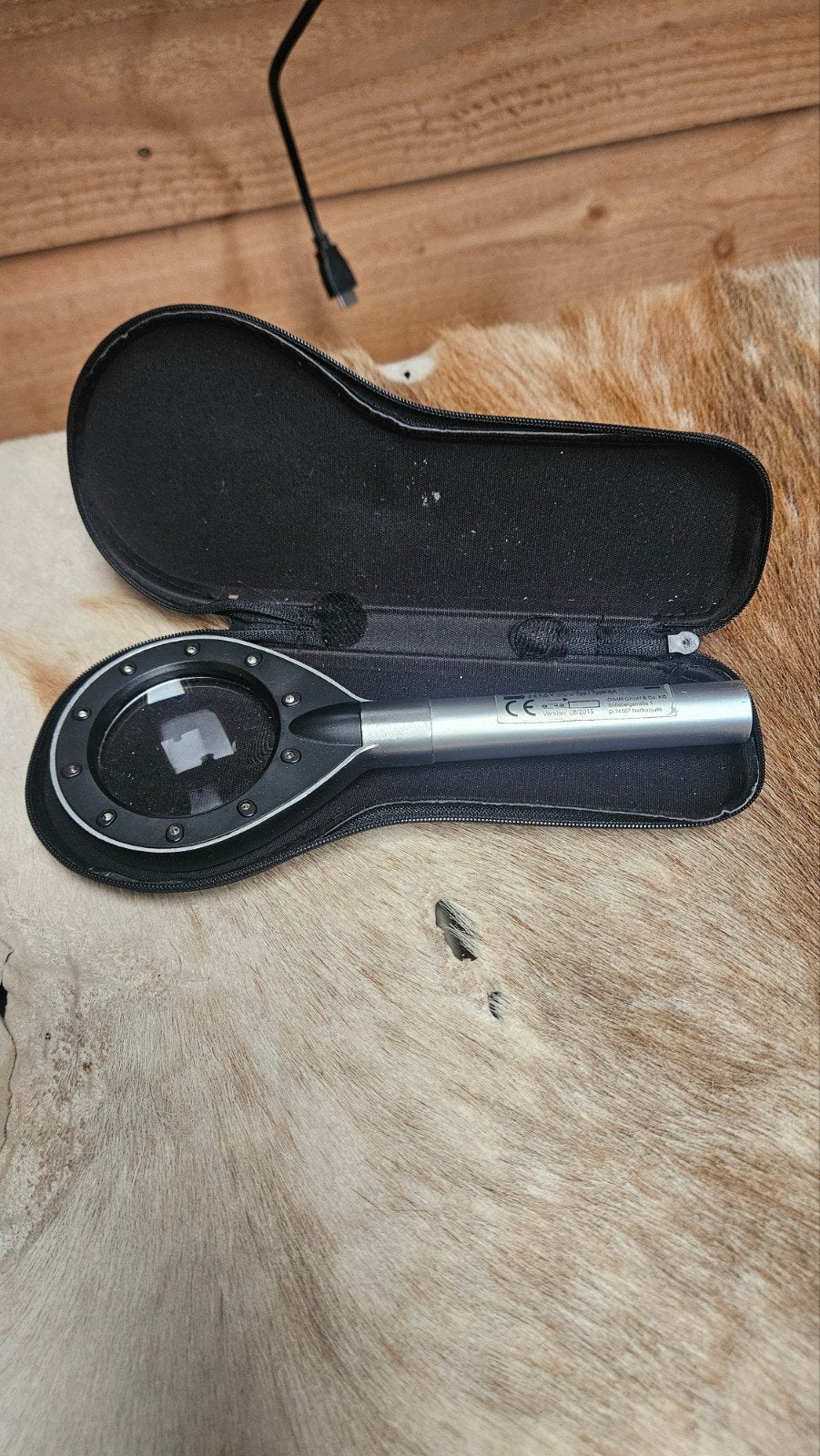 Loep met LED verlichting en etui, Ophalen of Verzenden, Gebruikt, Vergrootglas of Loep