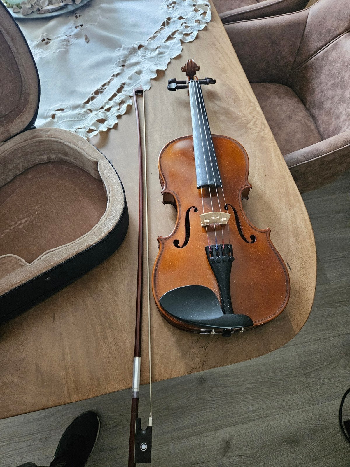 Viool met koffer, Muziek en Instrumenten, Strijkinstrumenten | Violen en Altviolen, Ophalen, 4/4-viool, Met koffer