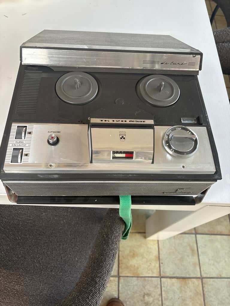 Grundig TK 120 de luxe bandrecorder, Ophalen, Bandrecorder, Met stofkap