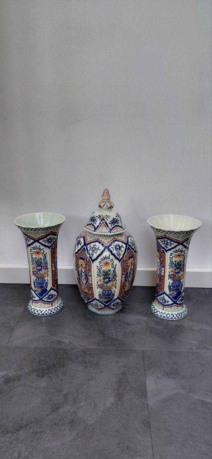 Prachtig 3-delig vintage kaststel – Brugge Boch Belgium, Ophalen