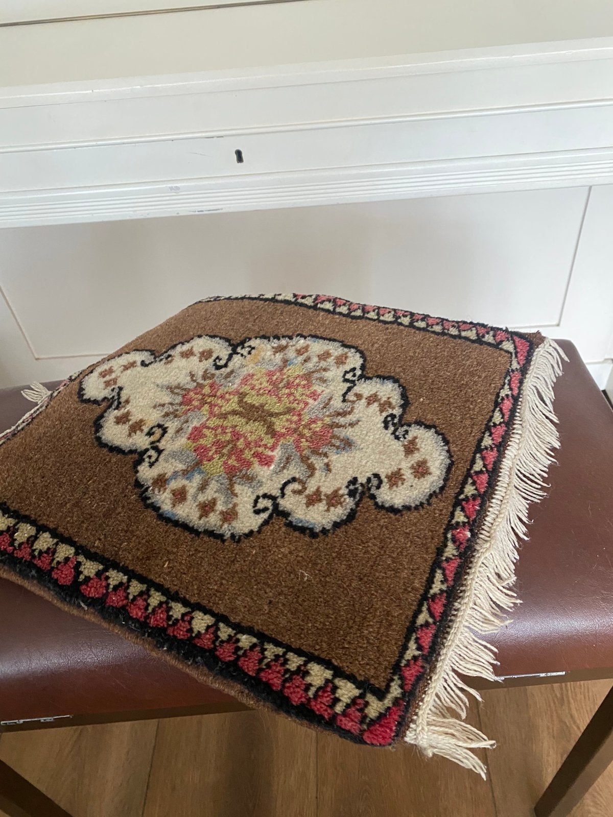 Mooi vintage  kelim handgeweven oosters kussentje, Ophalen of Verzenden, Zo goed als nieuw, Vierkant