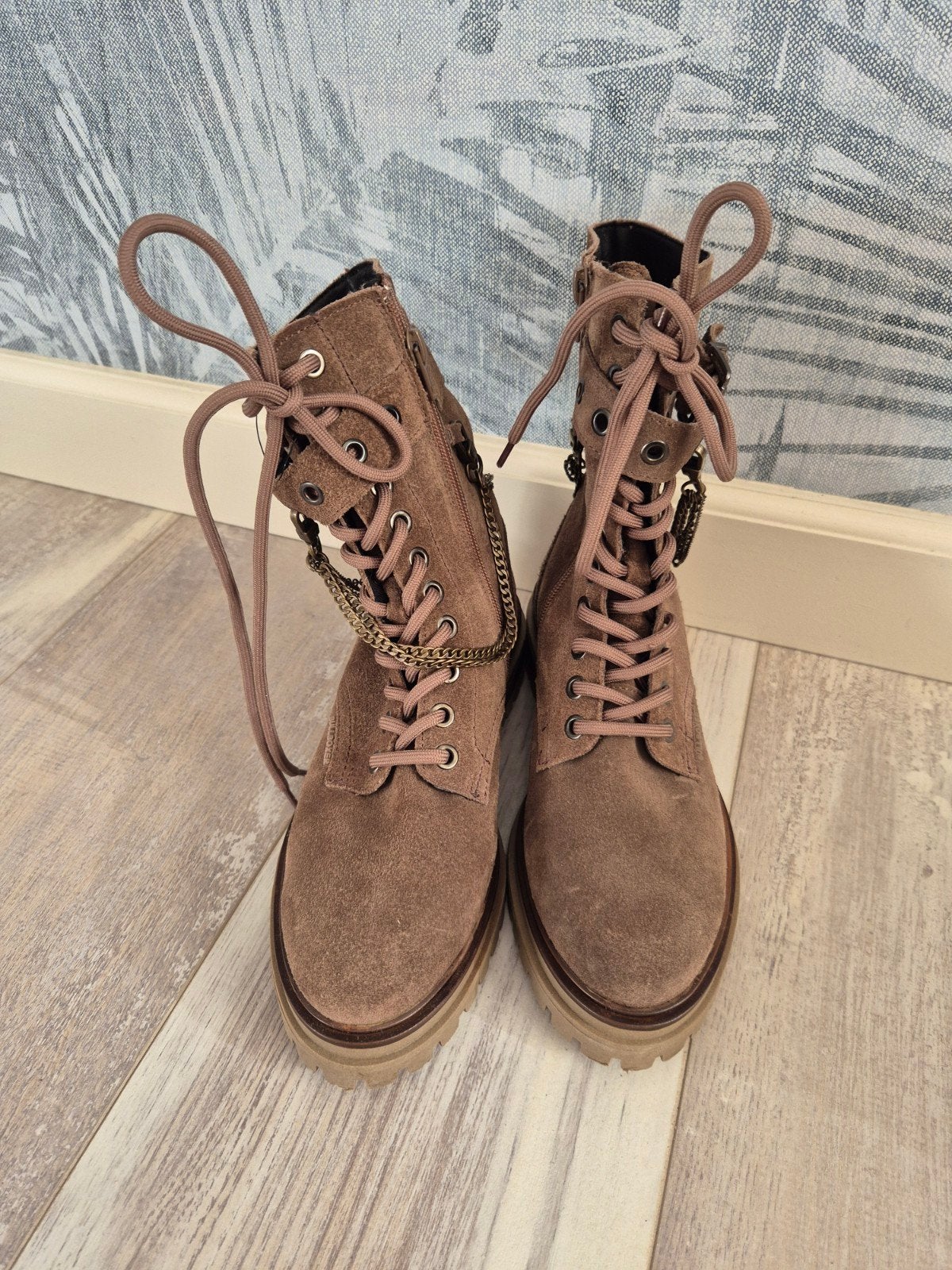 Bullboxer taupe suède laarzen/boots maat 37, Bruin, Lage of Enkellaarzen, Onbekend, Ophalen of Verzenden