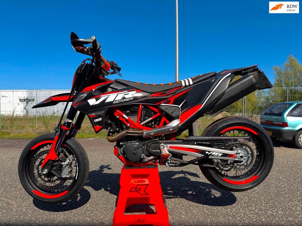 KTM 690 SMC R A2 rijbewijs Supermoto Supermotard no 450/500, 693 cc, LED Verlichting, Ktm, Bedrijf
