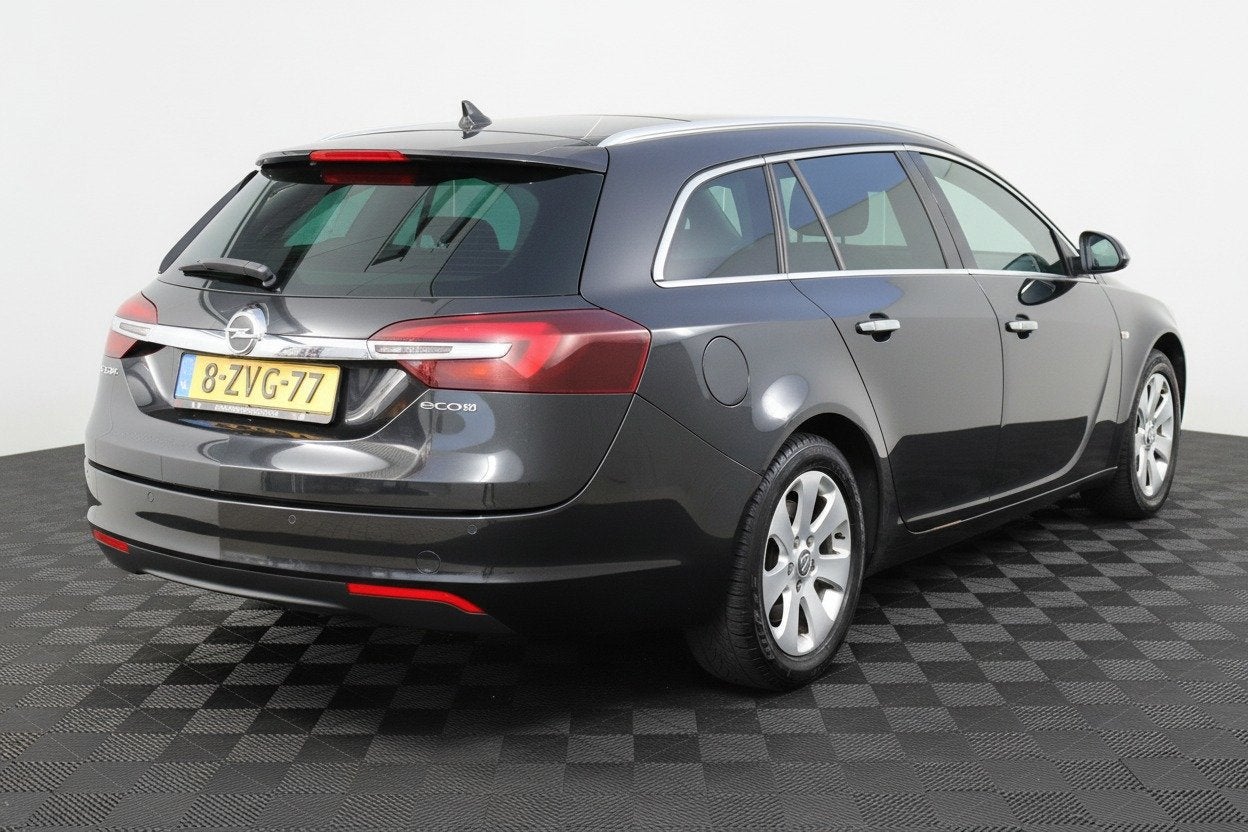 Opel Insignia Sports Tourer 2.0 CDTI EcoFLEX Cosmo KEYLESS I, Voorwielaandrijving, Euro 5, Zwart, Zwart