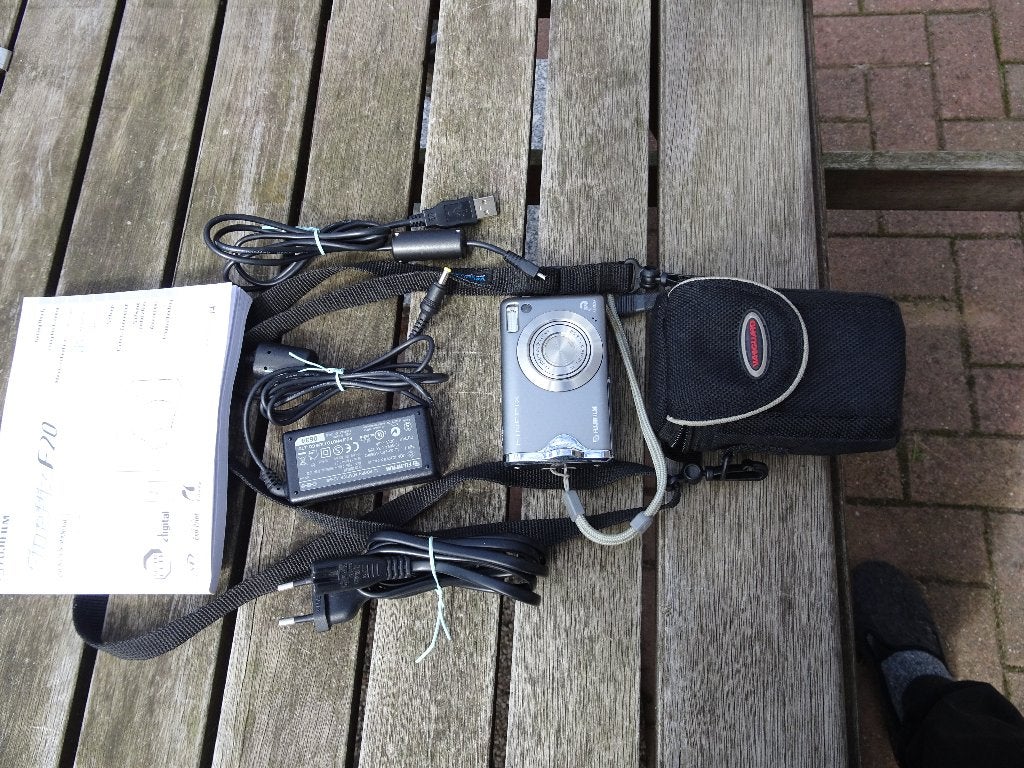 fuji digitaal camera F-20, Accu, Verzenden, Zo goed als nieuw, Fujifilm