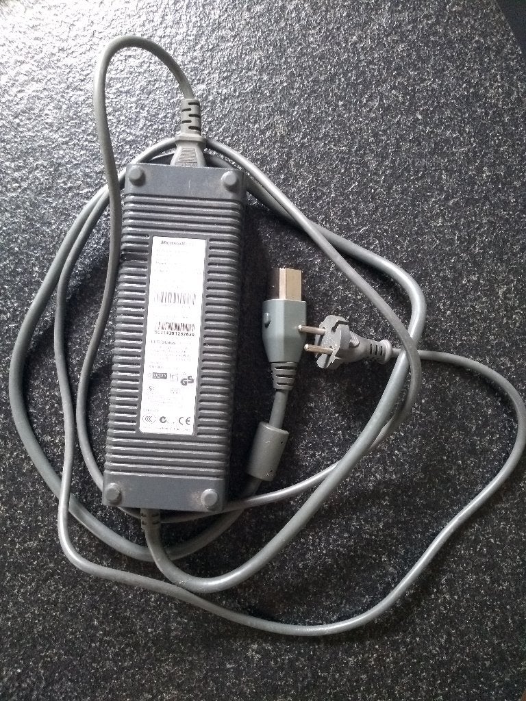 Xbox 360 Voeding Adapter - Origineel Microsoft, Ophalen of Verzenden, Gebruikt, Voeding of Kabel, Xbox 360