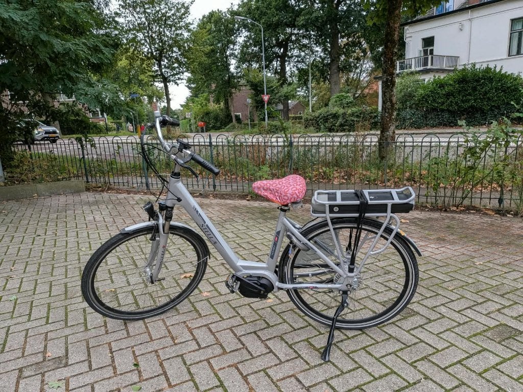 Stella Novara E-bike met z.g.a.n. accu (<1 jaar oud), Ophalen, Gebruikt, Overige merken