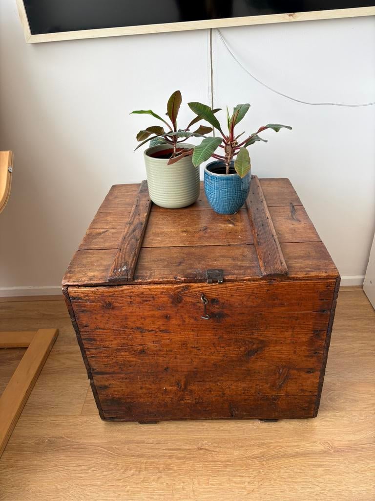 Antiek vintage Verhuiskist kist 52x50x44 cm, Ophalen, Gebruikt, Vierkant