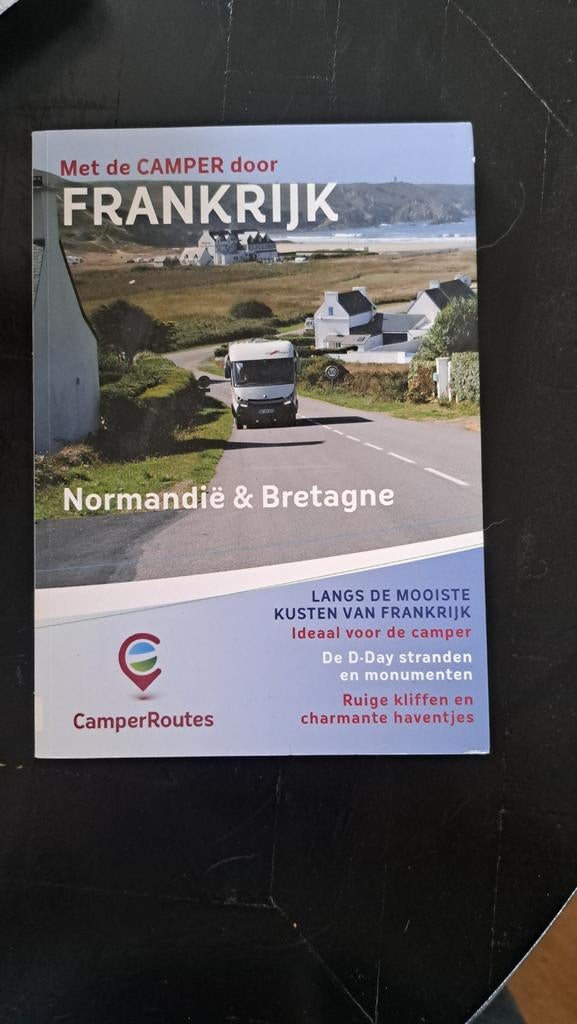 Met de Camper door Frankrijk: Normandië & Bretagne, Overige merken, Europa, Ophalen of Verzenden, Zo goed als nieuw
