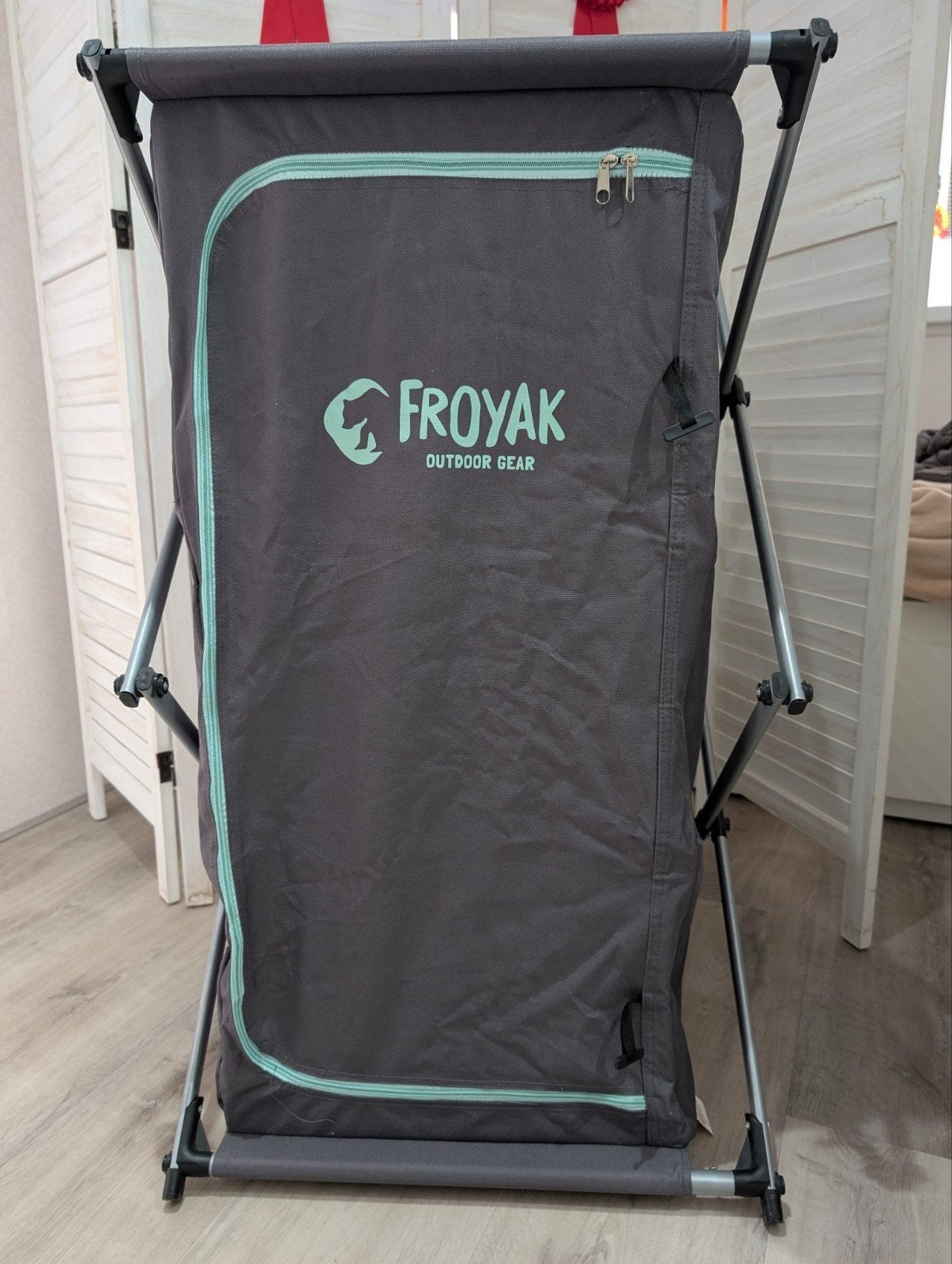 Froyak Outdoor Gear Opvouwbare Campingkast met 2 Planken, Ophalen, Gebruikt