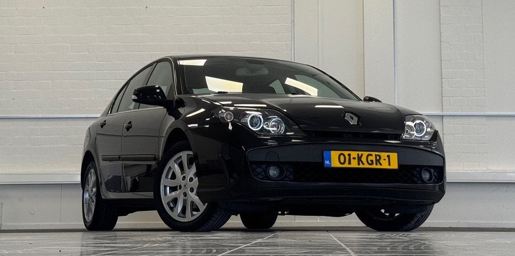 Renault Laguna 2.0i 16V Dynamique 2e Eigenaar Trekhaak Goed, Gebruikt, Zwart, 4 cilinders, Zwart