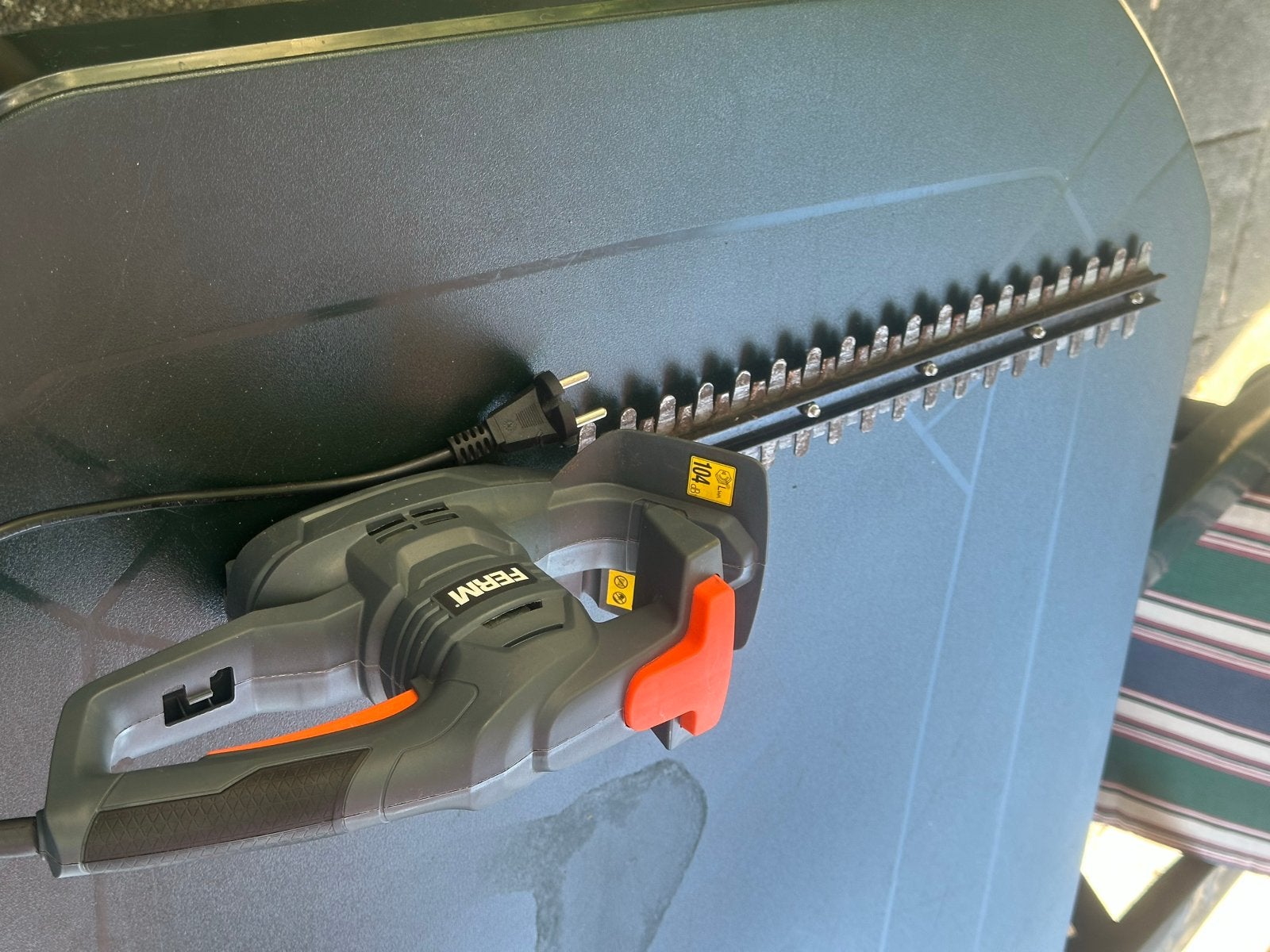 Ferm heggenschaar - Elektrisch - Zo goed als nieuw, Tuin en Terras, Heggenscharen, Ophalen of Verzenden, Zo goed als nieuw, Elektrisch