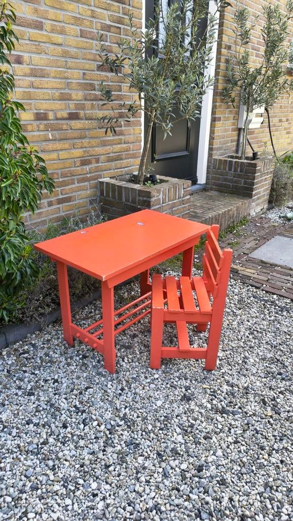 Kinder bureautje met stoeltje, Ophalen, Gebruikt, Tafel(s) en Stoel(en)