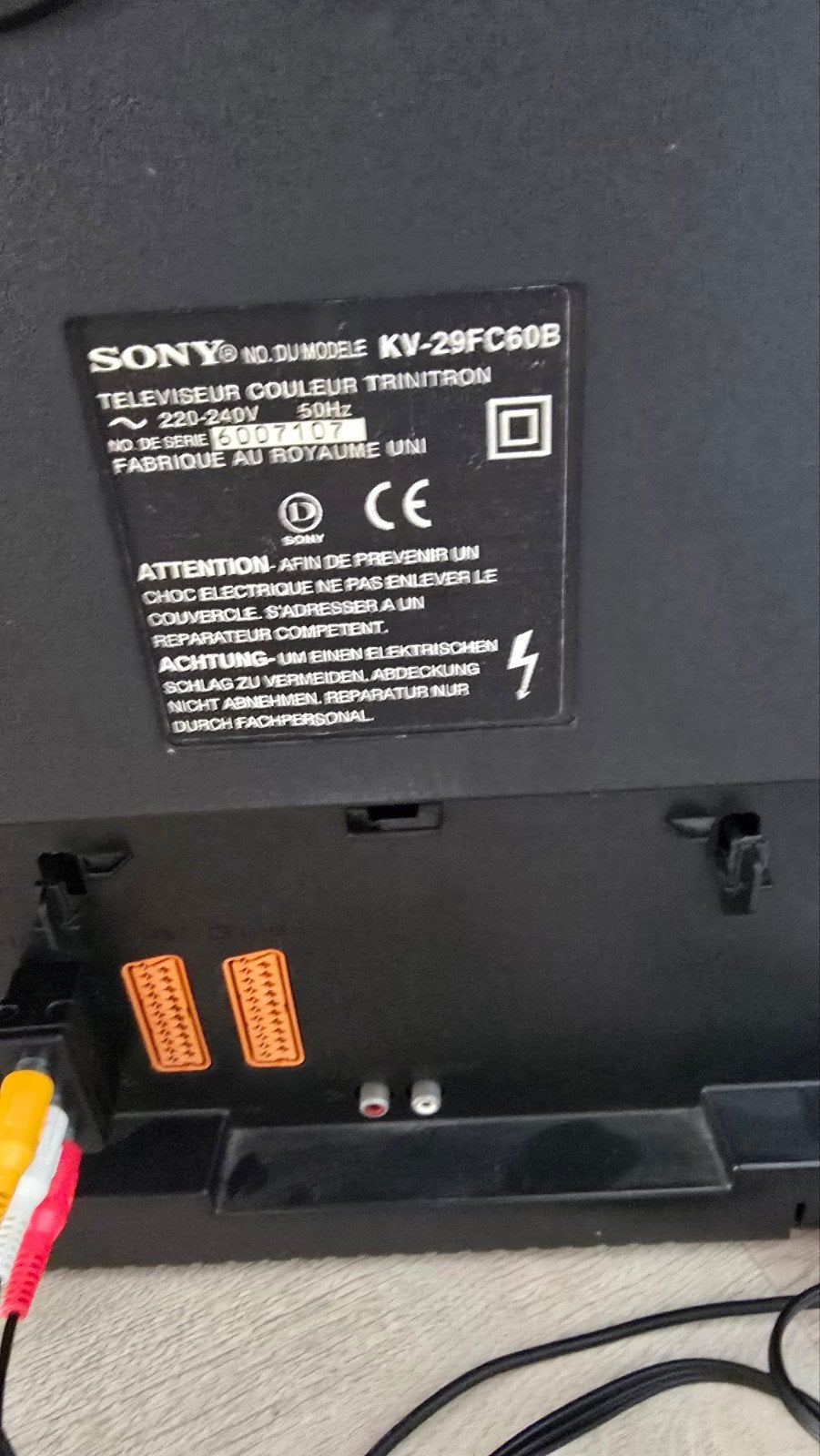 Foto 17 van Sony Trinitron KV-29FC60B | Ultieme Retro Gaming TV