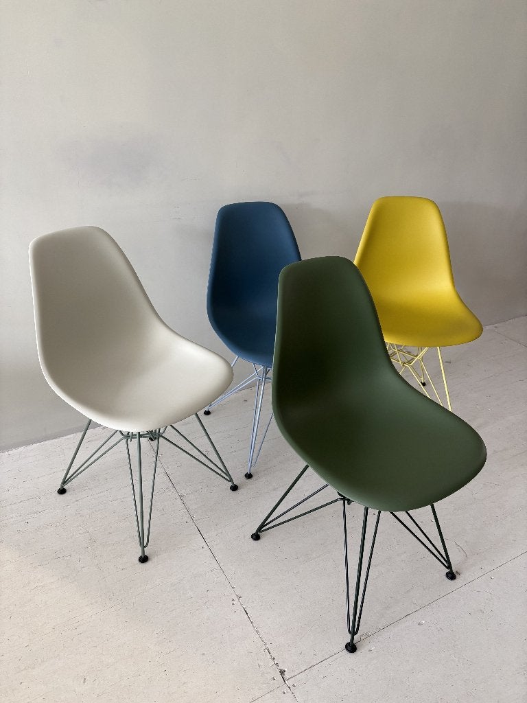Vitra Eames Plastic chair RE DSR, wit zeegroen, Ophalen, Wit, Nieuw, Scandinavian design
