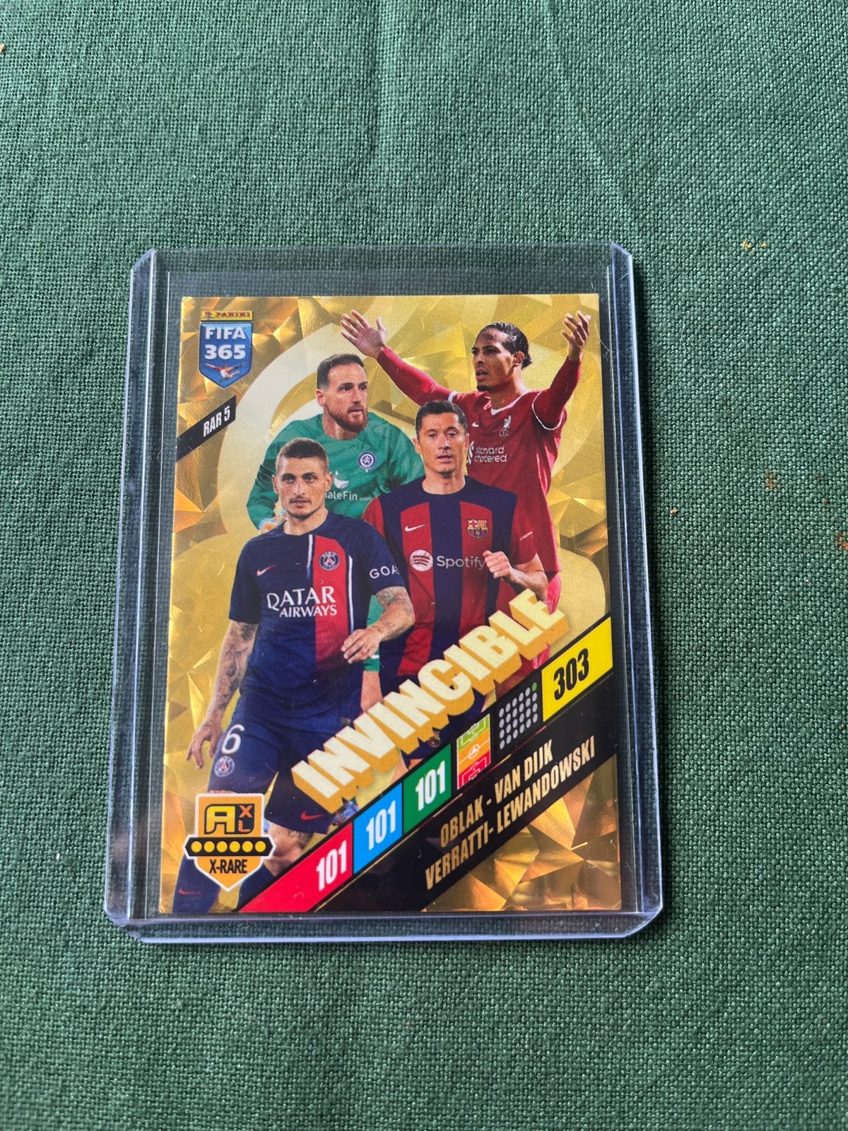 Panini FIFA 365 Adrenalyn XL 2024 Invincible Voetbalkaart, Ophalen of Verzenden, Nieuw, Buitenlandse clubs, Spelerskaart