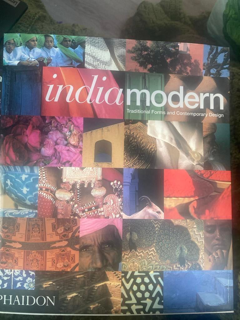 India Modern: Traditionele Vormen en Hedendaags Design, Ophalen of Verzenden, Zo goed als nieuw, Overige onderwerpen