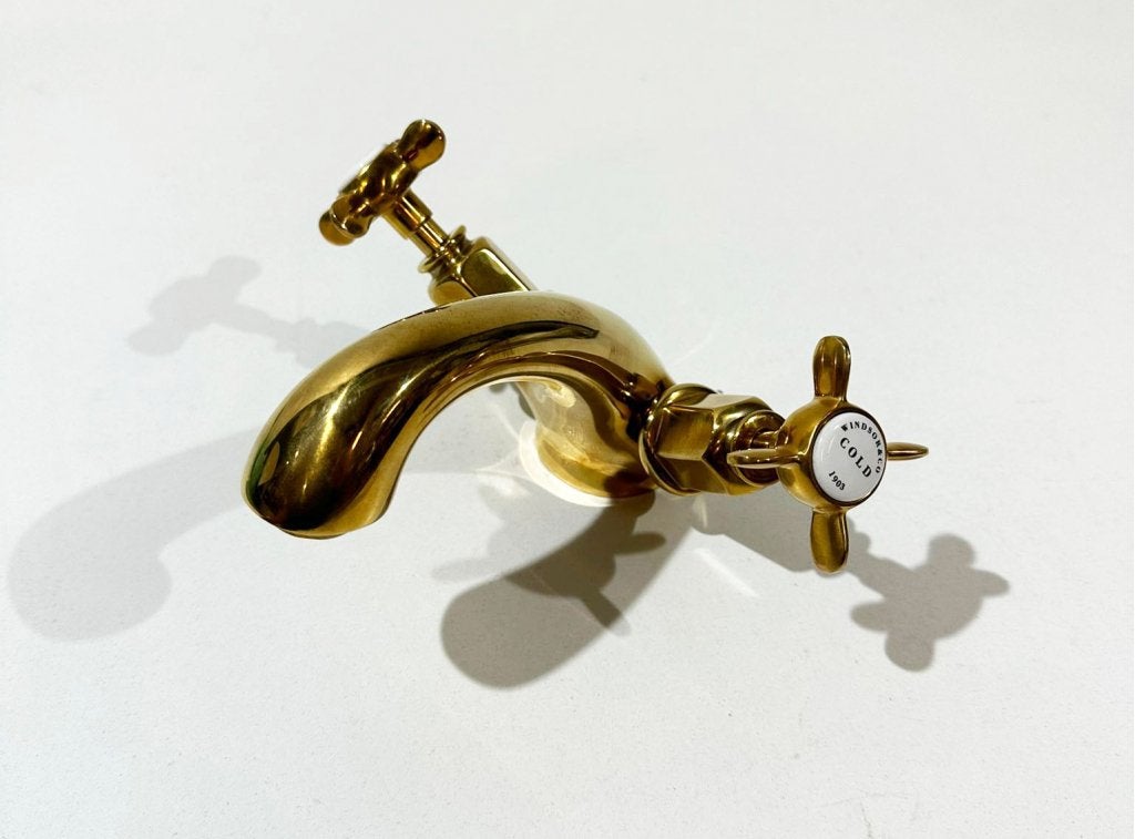 WINDSOR & CO CLASSIC CROSSHEAD WASTAFELKRAAN MESSING, Doe-het-zelf en Verbouw, Sanitair, Niet ingevuld, Niet ingevuld, Nieuw, Ophalen of Verzenden