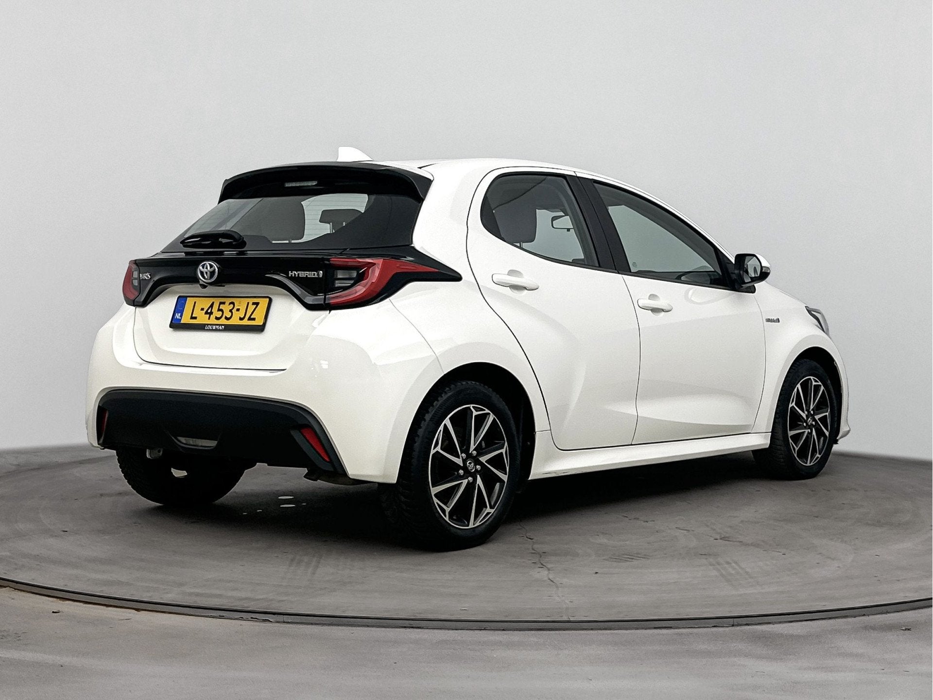 Toyota Yaris 1.5 Hybrid Dynamic | NL Auto | Cruise Control A, Auto's, Toyota, 12 maanden, Gebruikt, Euro 6, Bedrijf