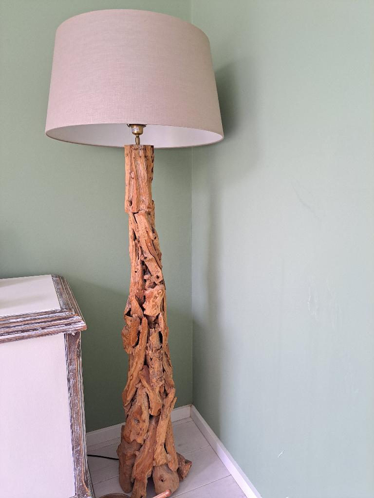 Houten staande vloerlamp, Ophalen, Zo goed als nieuw, Modern, 150 tot 200 cm