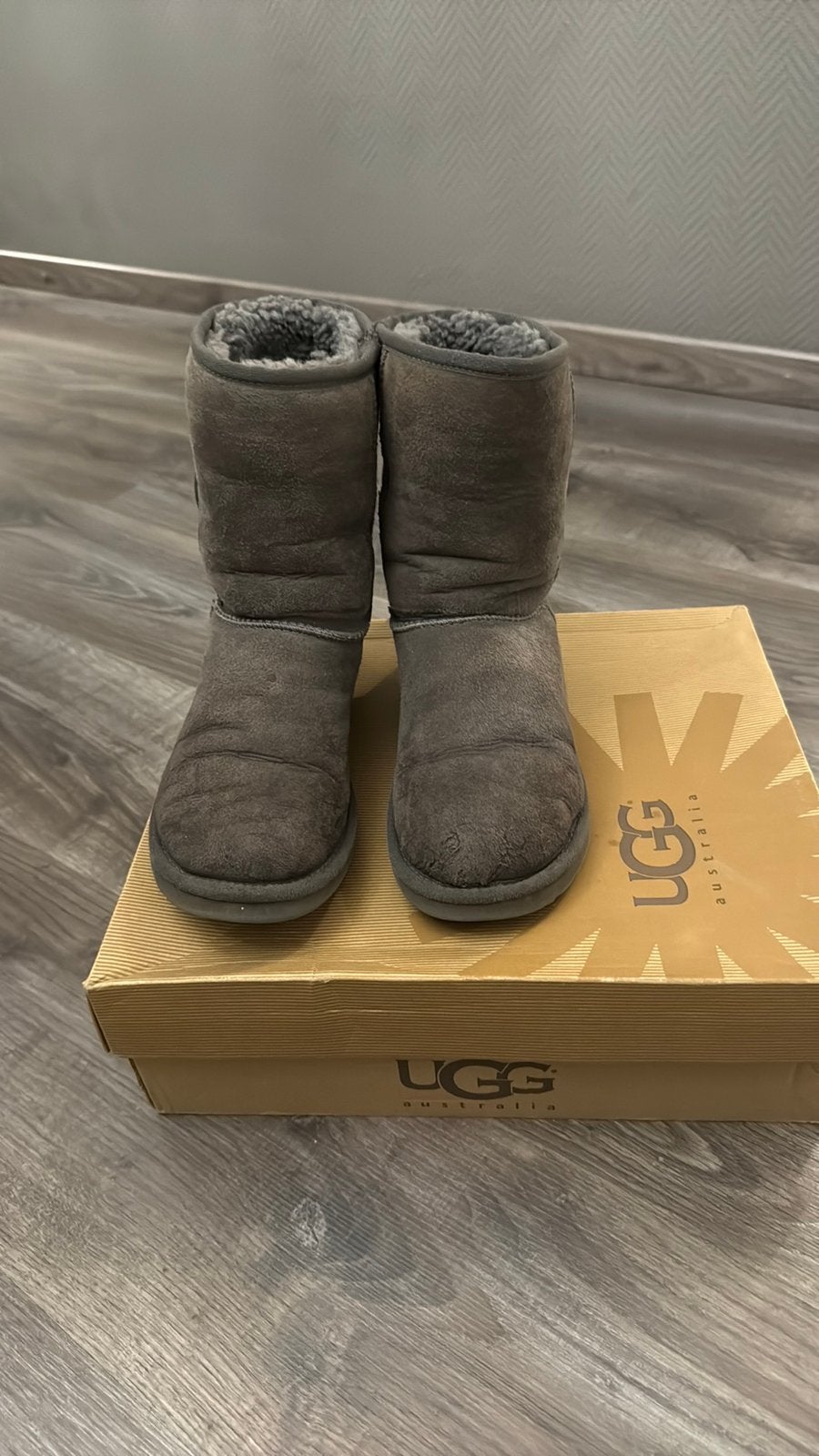 UGG dameslaars, Kleding | Dames, Schoenen, Ophalen, Gedragen, Pantoffels of Sloffen