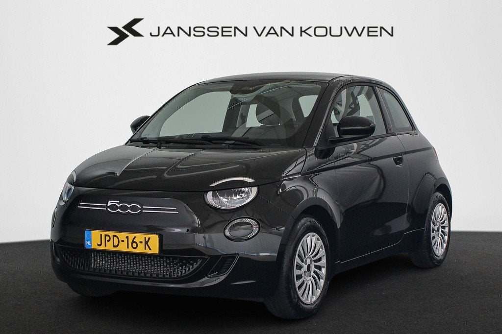 Fiat 500 RED 42 kWh 2+6 jaar Garantie | Carplay | Airco