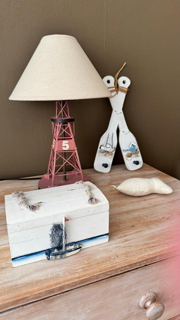 Nautische set: Boei lamp, roeispanen, schatkistje, Ophalen, Gebruikt