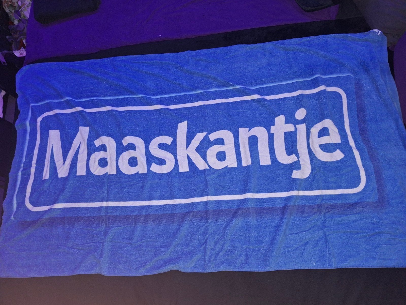 Badhanddoek Maaskantje 180x90cm collectors item, Blauw, Overige merken, Badlaken, Ophalen of Verzenden