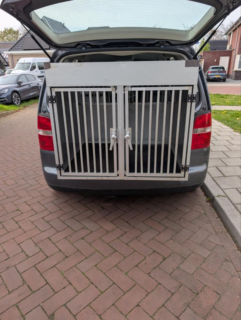 Dubbele Auto kennel, Gebruikt, 65 tot 100 cm, Hondenhok, Ophalen of Verzenden