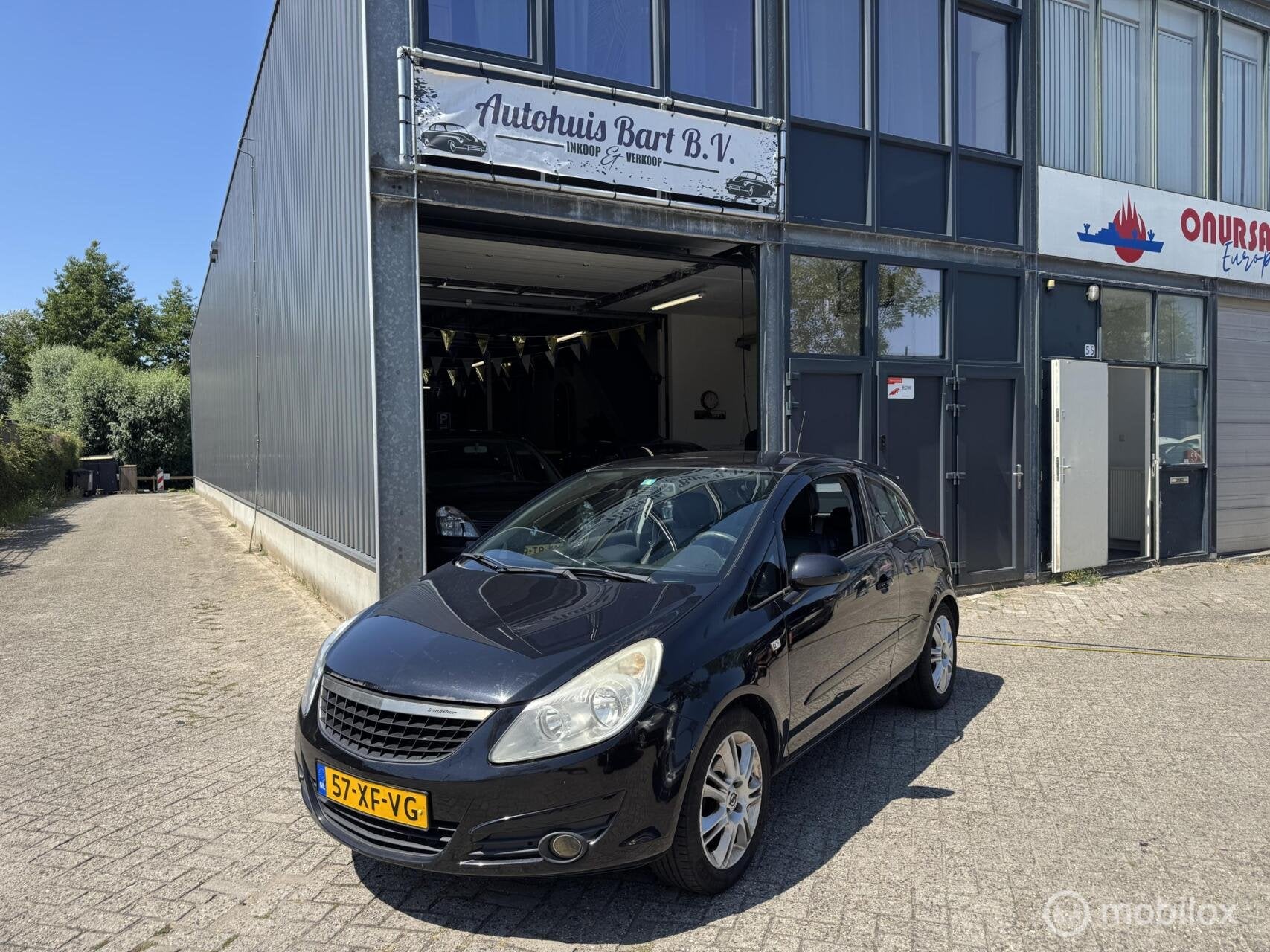 Opel Corsa 1.4-16V Sport Airco! Nieuwe APK! NAP Logisch!, Auto's, Opel, Voorwielaandrijving, Gebruikt, 4 cilinders, Zwart