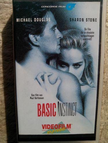 Basic Instinct (videoband) met Michael Douglas, Sharon Stone, Alle leeftijden, Ophalen of Verzenden, Gebruikt, Thrillers en Misdaad