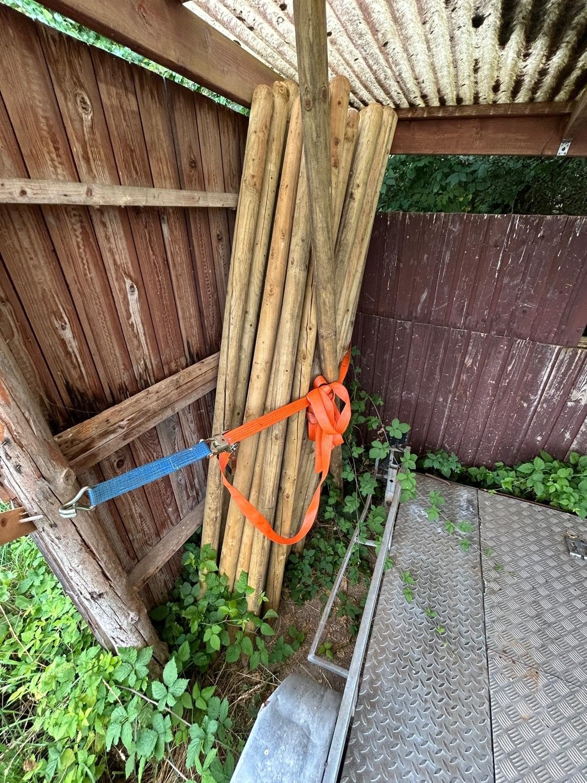 Weidepaal diameter 8 cm, lengte 250 cm, prijs is voor stuk, Tuin en Terras, Palen, Balken en Planken, Palen, Nieuw, Ophalen of Verzenden