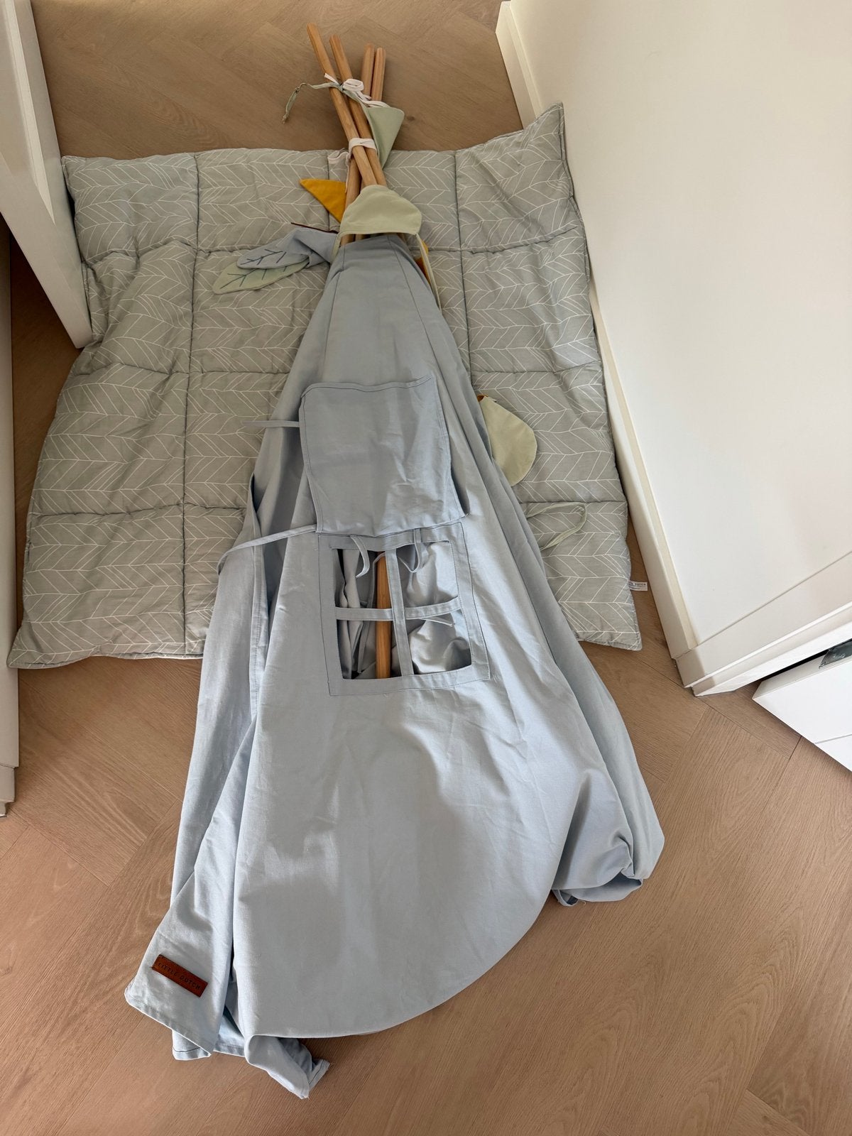 Little Dutch Tipi Tent Blauw met speelmat, Ophalen of Verzenden, Gebruikt