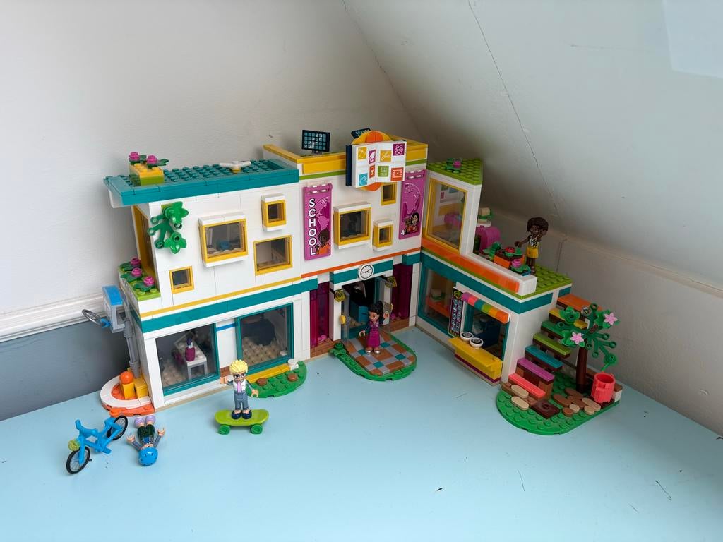 Lego Friends Heartlake City School - Zo goed als nieuw, Kinderen en Baby's, Speelgoed | Duplo en Lego, Lego, Friends, Ophalen of Verzenden