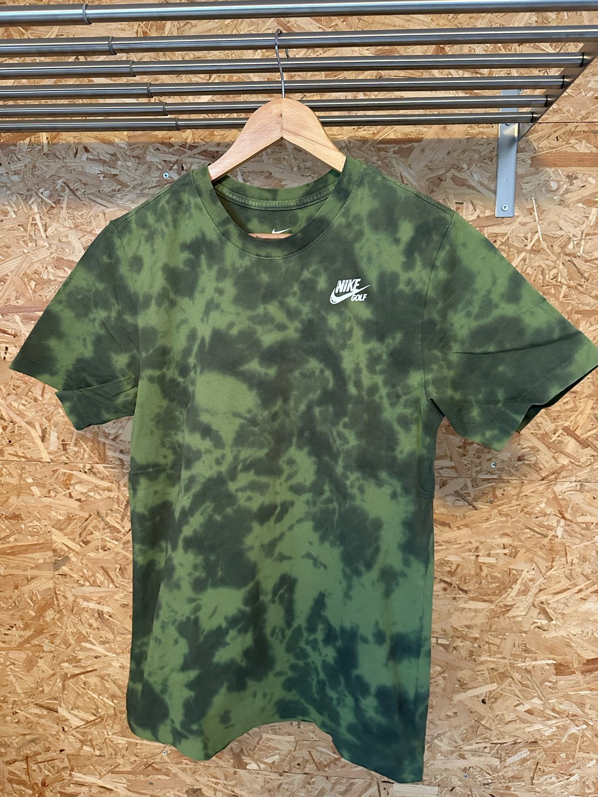 Nike Golf Tie-Dye T-shirt - Groen - Maat S, Ophalen of Verzenden, Gedragen, Maat 46 (S) of kleiner, Groen