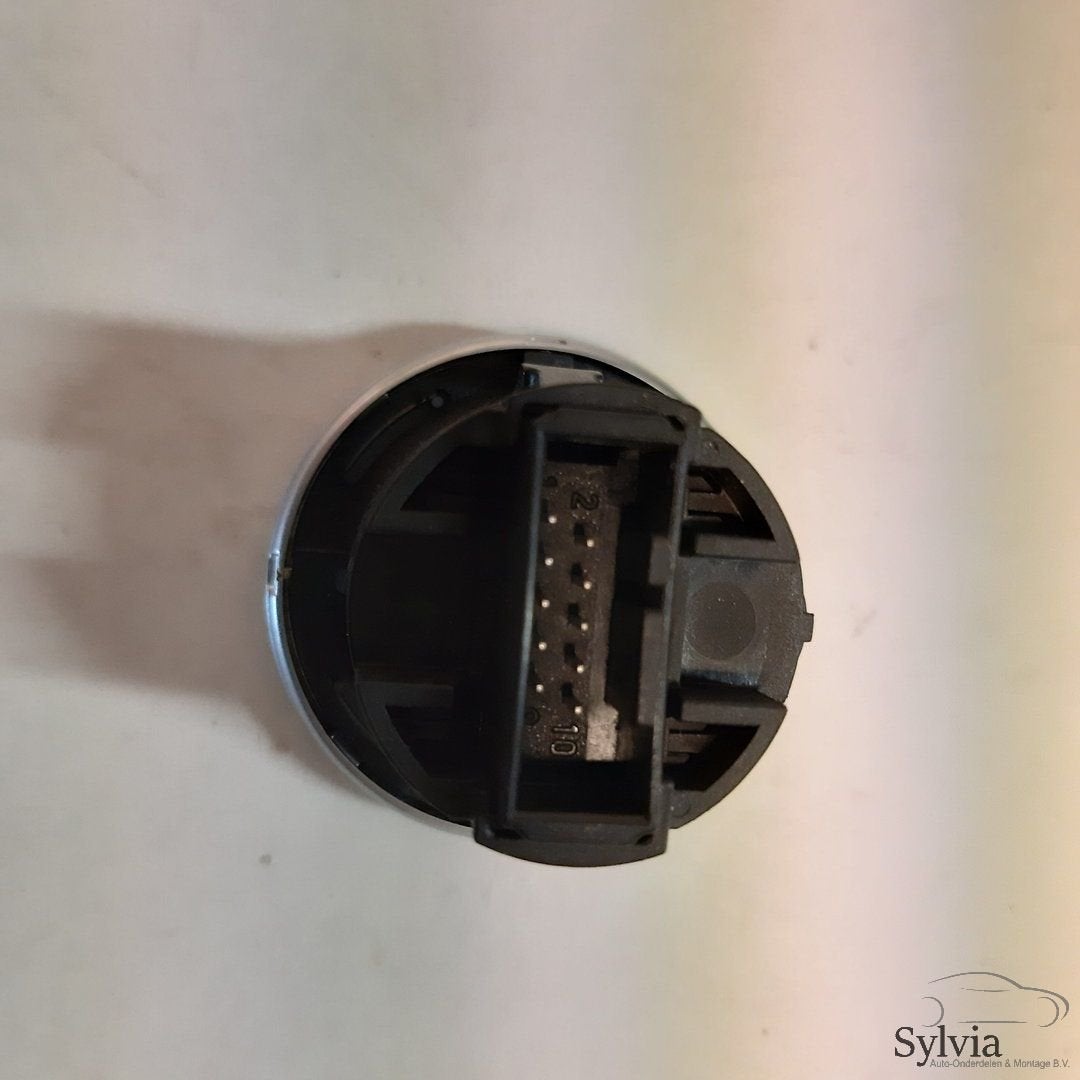 Foto 3 van Startstop schakelaar knop BMW 3-Serie E90 E91 E92 E93 X1 E84