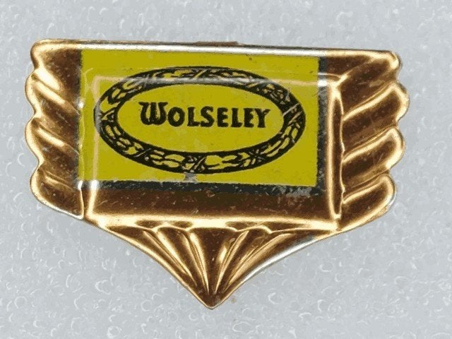 SP1952 Speldje Wolseley motor-car Great Britain, Ophalen of Verzenden, Gebruikt, Transport
