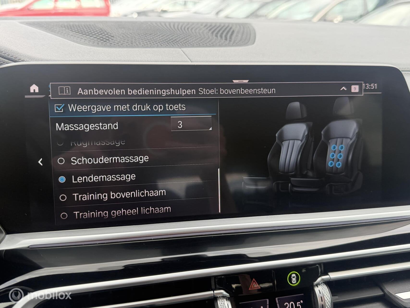 Foto 19 van BMW X5 xDrive45e M-SPORT ACC/SKYLOUNGE/4WD STURING