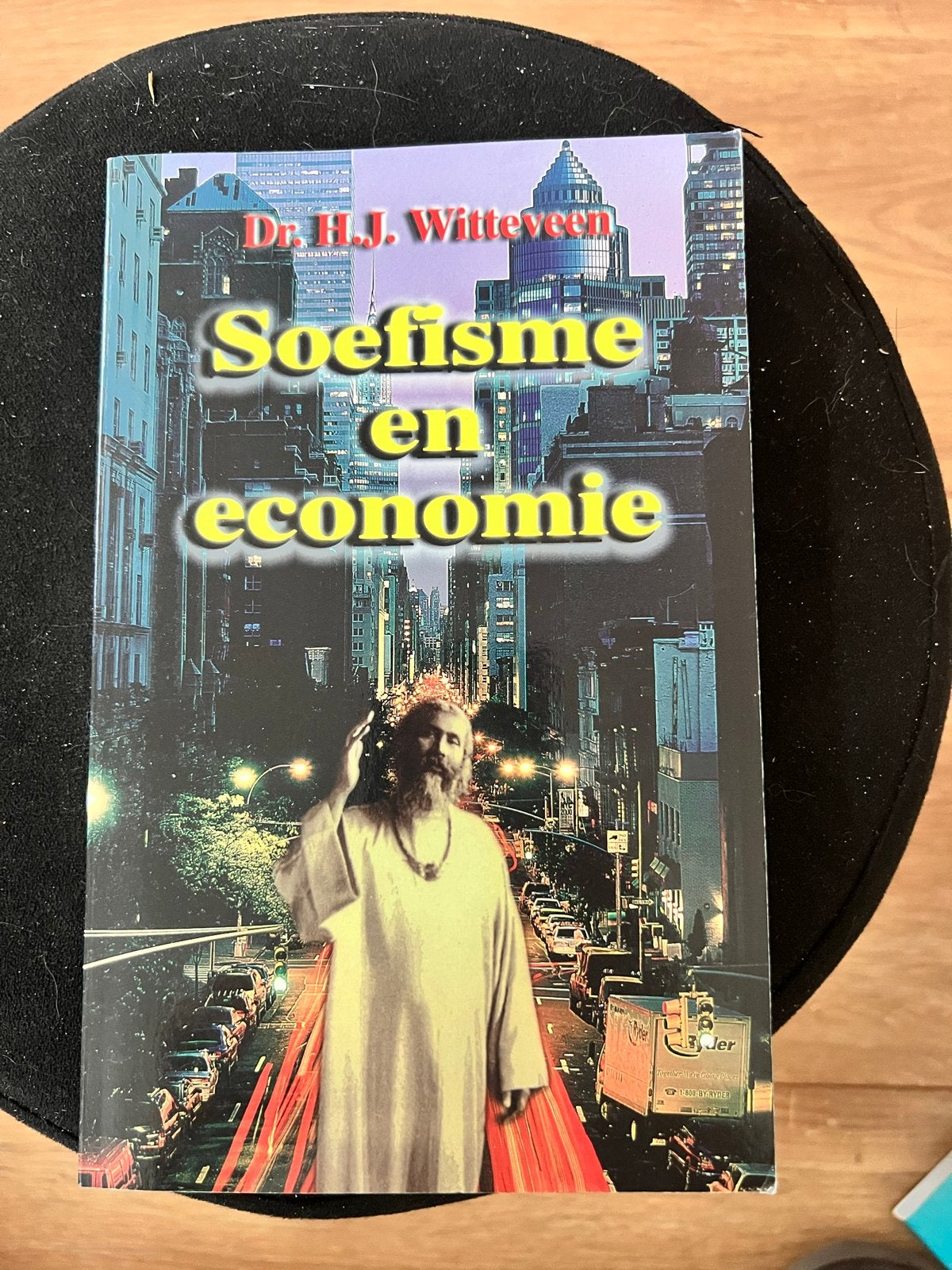 Soefisme en Economie - Dr. H.J. Witteveen, Boeken, Ophalen of Verzenden, Gelezen, Spiritualiteit algemeen, Achtergrond en Informatie