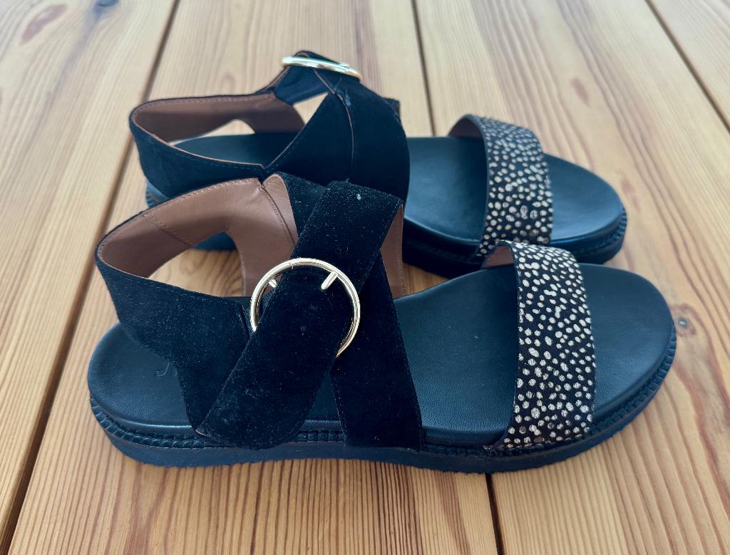 Maruti - Sandalen / Slippers - Zwart leer suede - maat 37, Zwart, Zo goed als nieuw, Maruti, Sandalen of Muiltjes