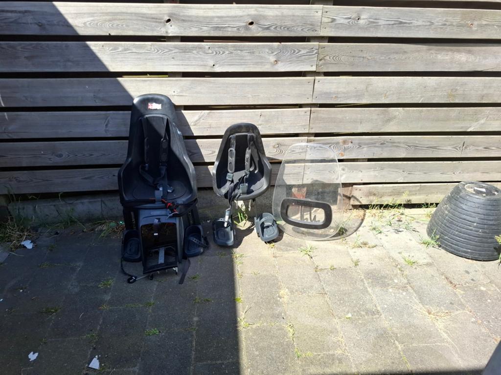 Voor en achterzitje Bo bike, Ophalen, Gebruikt