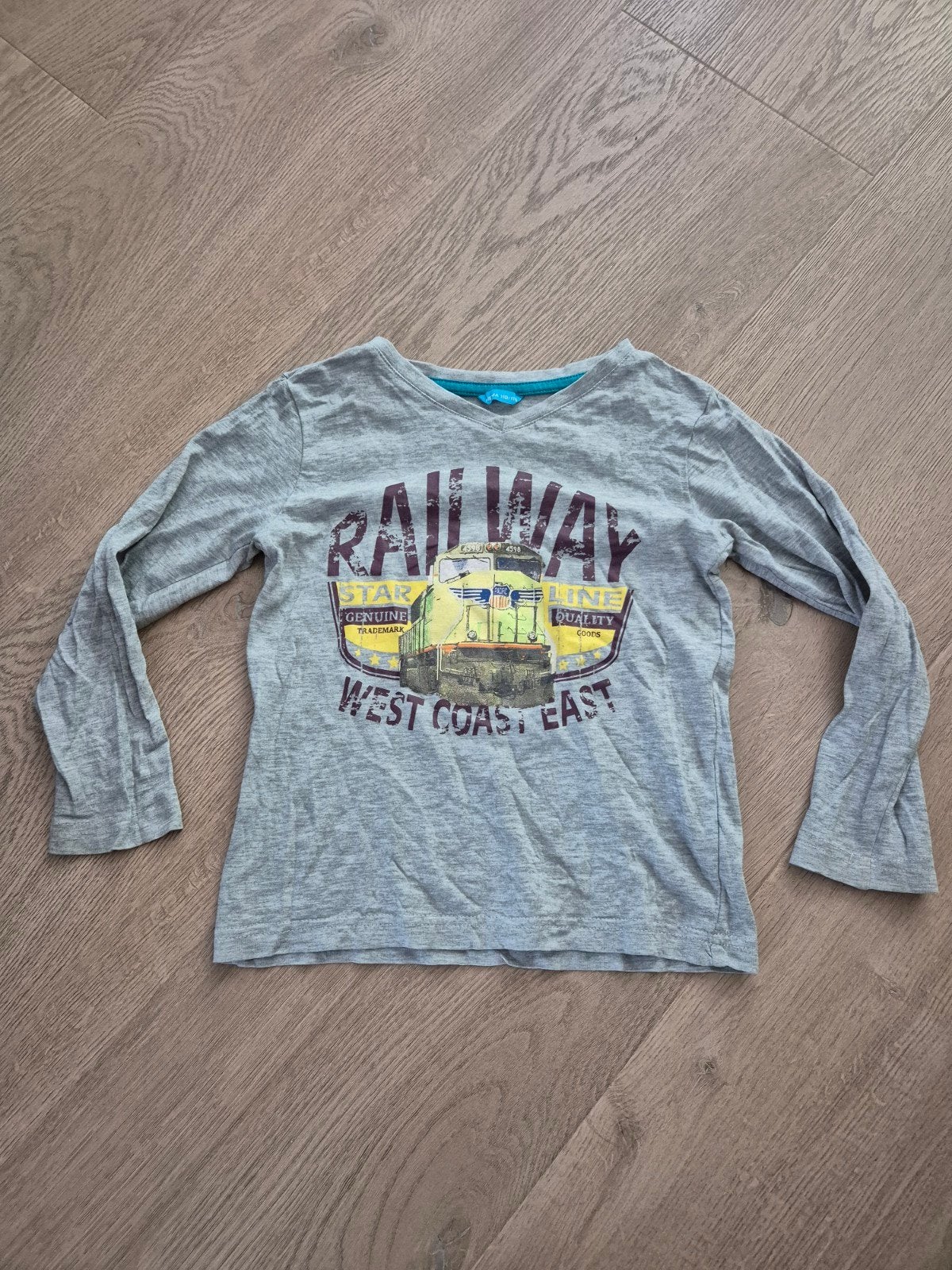 Shirtje maat 110/116, Kinderen en Baby's, Kinderkleding | Maat 110, Ophalen of Verzenden, Gebruikt, Jongen, Shirt of Longsleeve