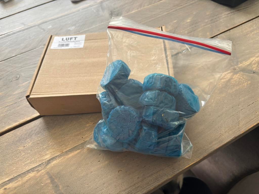 53 toiletblokjes van luft voor inbouwreservoir, Ophalen of Verzenden, Overige typen