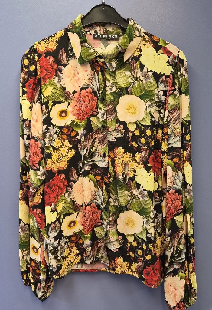 Juffrouw Jansen Amsterdam – Kleurrijke bloemenblouse L 52298, Juffrouw Jansen Fashion B.V., Meerkleurig, Keizersgracht 123, 1015 CJ Amsterdam