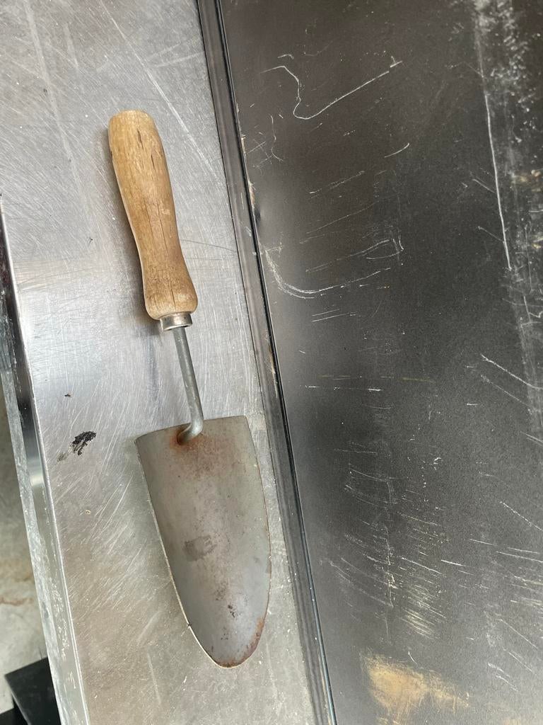 Handige tuinschep met houten handvat, Ophalen of Verzenden, Zo goed als nieuw, Schop