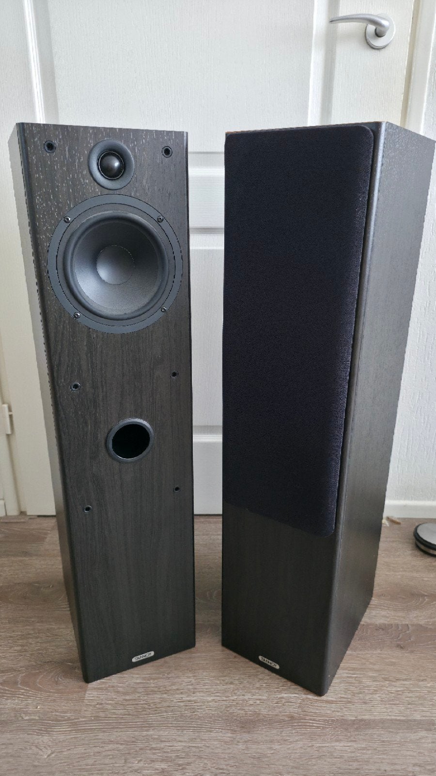 Tannoy Mercury F3 (paar) in zeer goede staat, Zo goed als nieuw, 120 watt of meer, Front, Rear of Stereo speakers, Ophalen