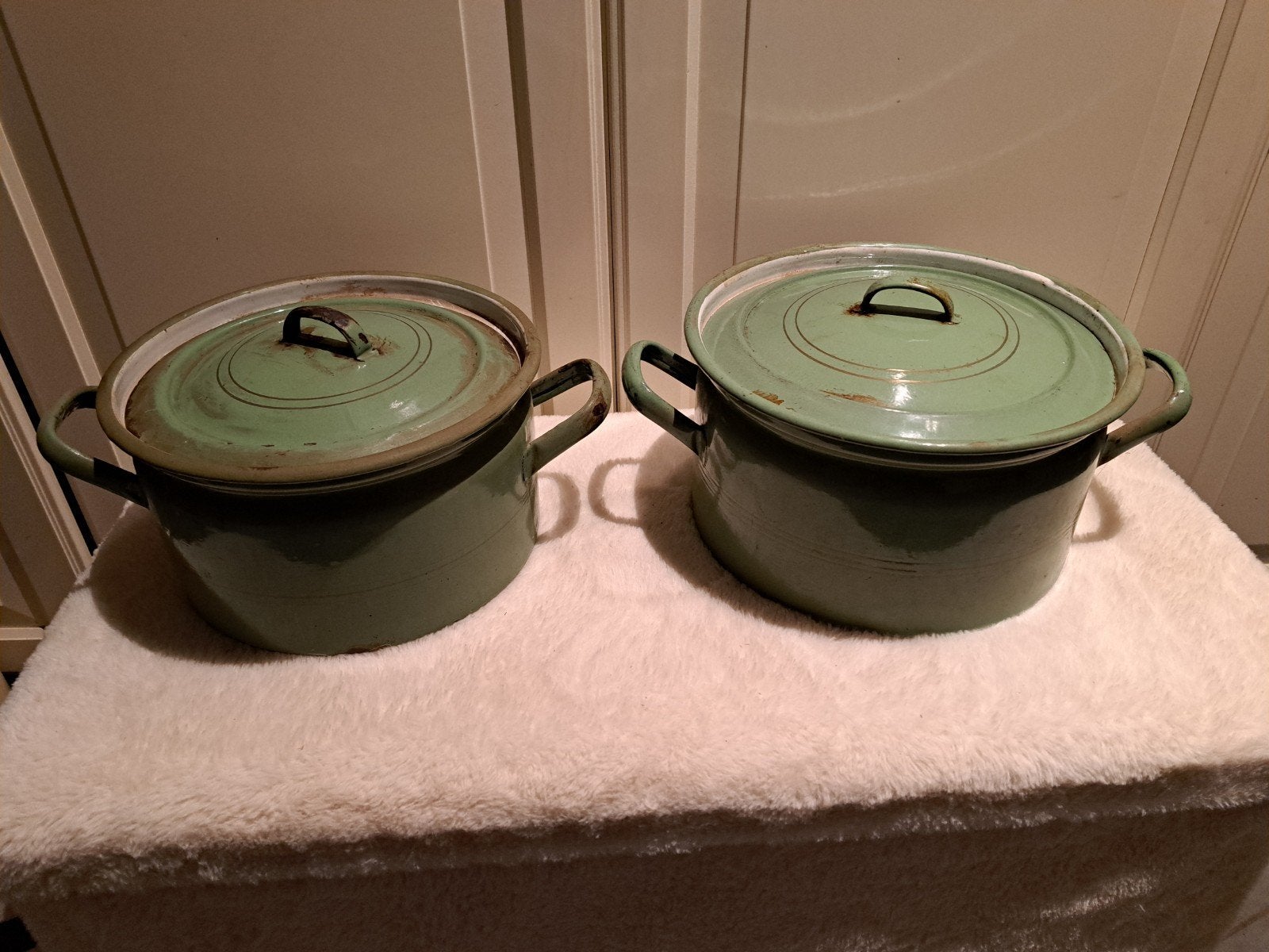Set van 2 vintage emaille pannen - Groen, Antiek en Kunst, Ophalen of Verzenden