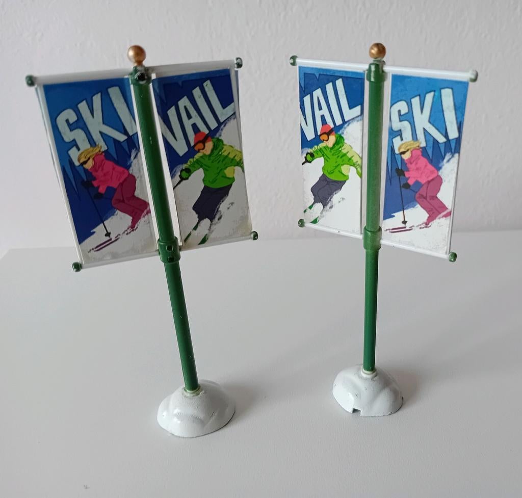 Lemax ski banner, Lemax figuur Kerstdorp, Ophalen of Verzenden