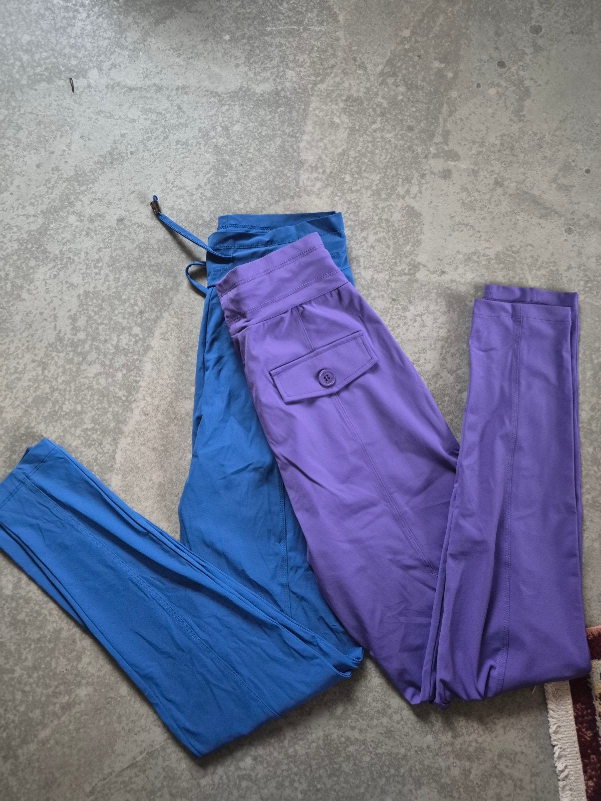 broeken mi piace xs 34 travelstof studio anneloes, Kleding | Dames, Broeken en Pantalons, Ophalen of Verzenden, Zo goed als nieuw